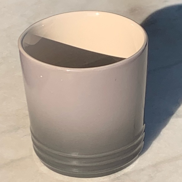 LE CREUSET MUG CUP “OYSTER” STONEWARE - Picture 3 of 5